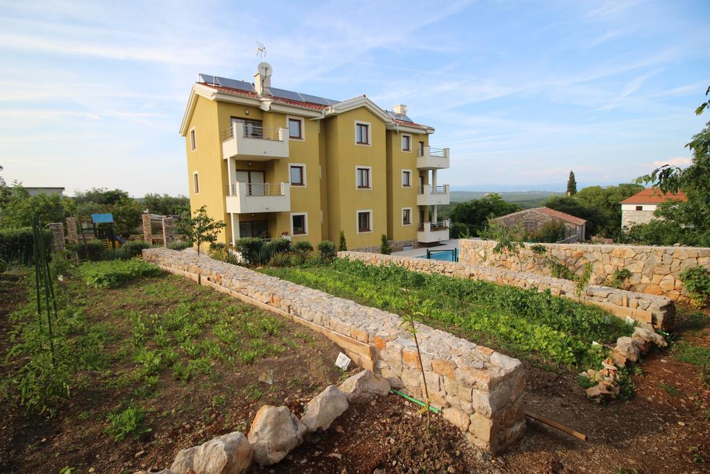 Apartment Salatic Krk Town