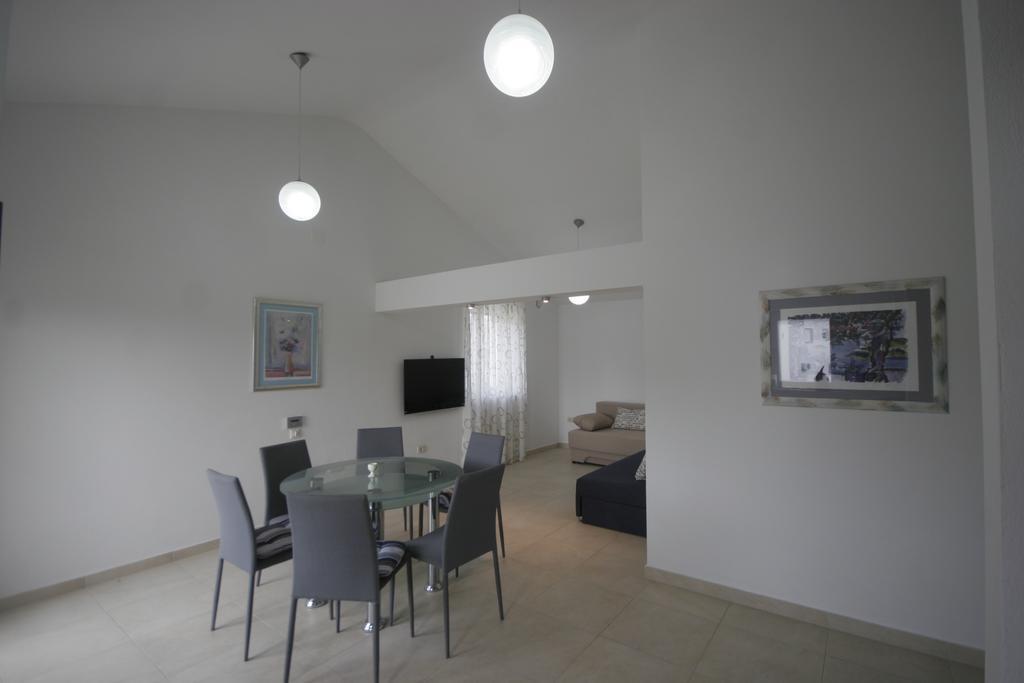 Apartment Salatic Krk Town