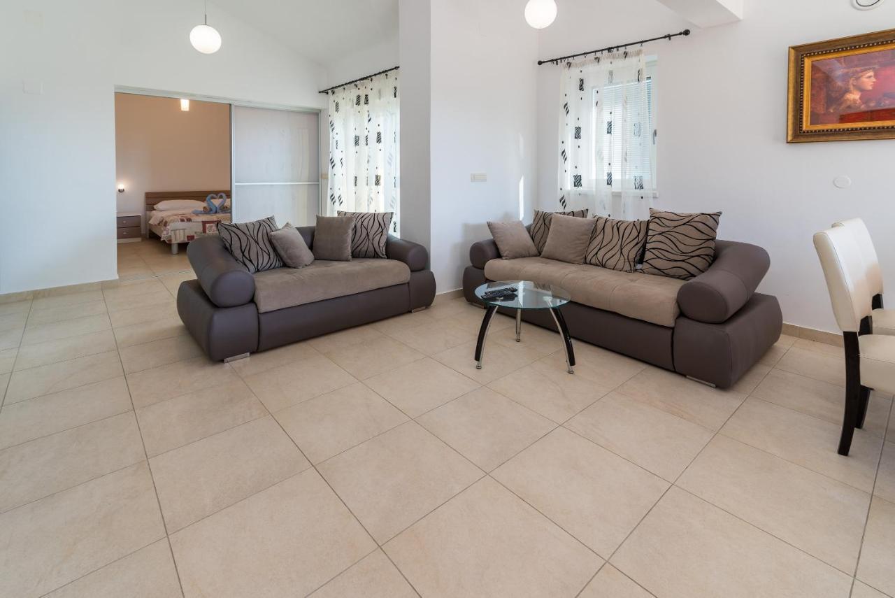 Apartment Salatic *