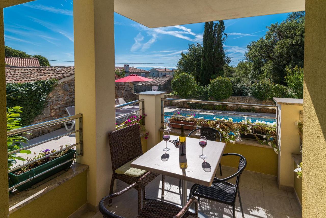 Apartment Salatic Krk Town